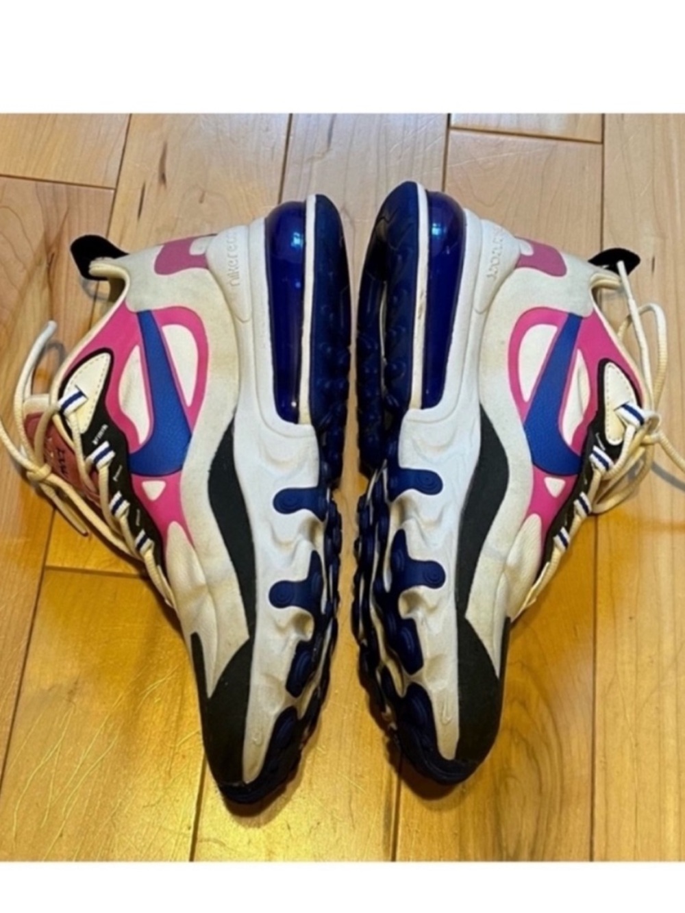 Nike Air Max 270 React Sneakers Summit White/ Cosmic Fuchsia-Black Size 6.5 - Picture 2 of 10